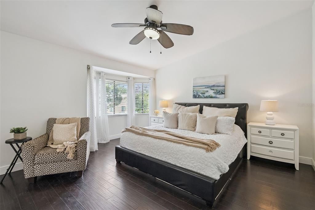 For Sale: $479,000 (4 beds, 3 baths, 2092 Square Feet)