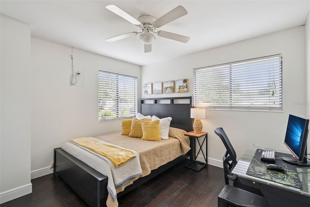 For Sale: $479,000 (4 beds, 3 baths, 2092 Square Feet)