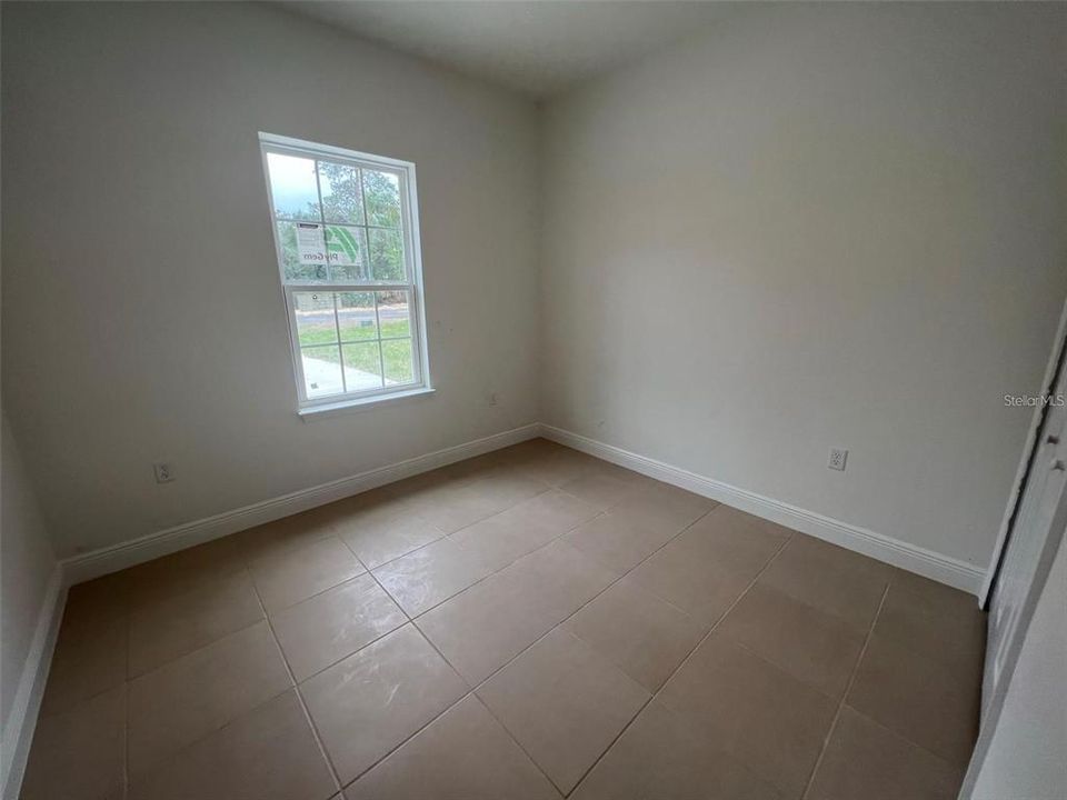 For Rent: $1,500 (3 beds, 2 baths, 1200 Square Feet)