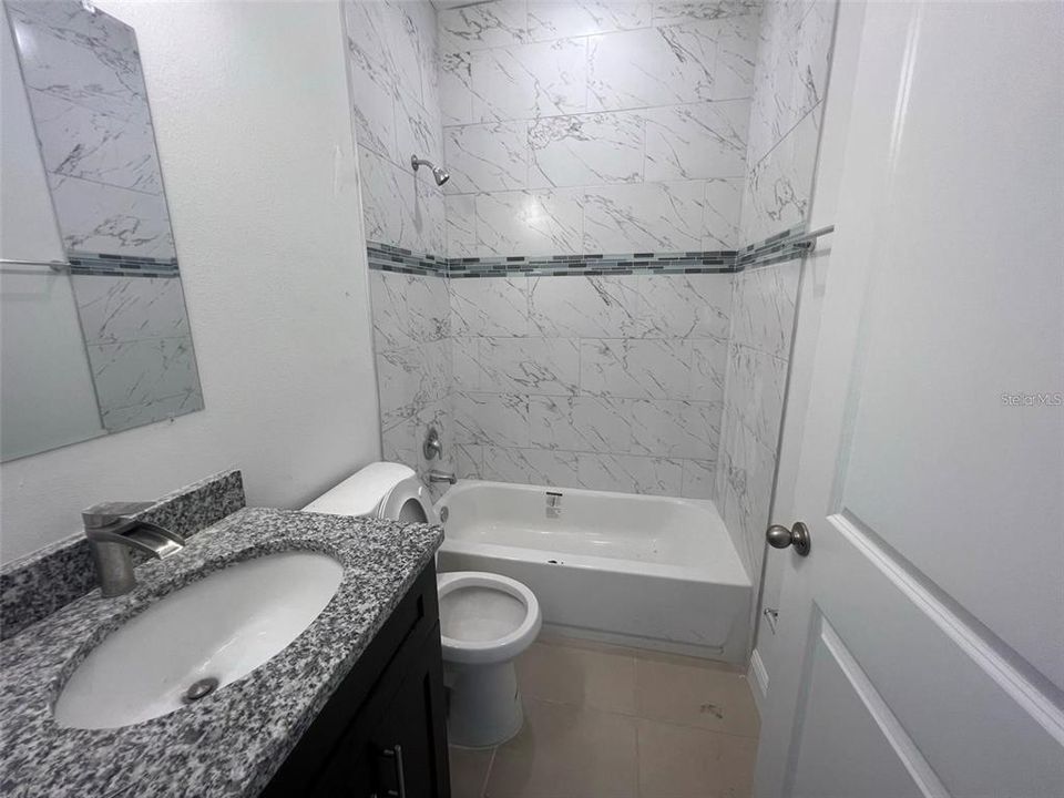 For Rent: $1,500 (3 beds, 2 baths, 1200 Square Feet)