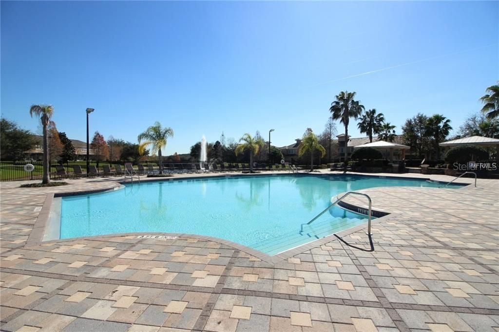 For Rent: $2,250 (3 beds, 2 baths, 1857 Square Feet)