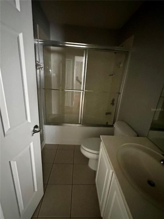For Rent: $2,250 (3 beds, 2 baths, 1857 Square Feet)