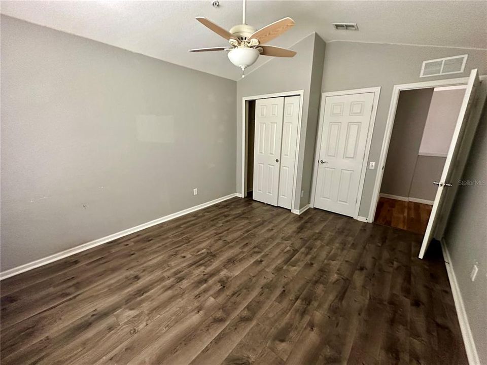 For Rent: $2,250 (3 beds, 2 baths, 1857 Square Feet)