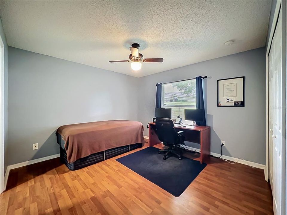 En Venta: $449,000 (3 camas, 2 baños, 1870 Pies cuadrados)
