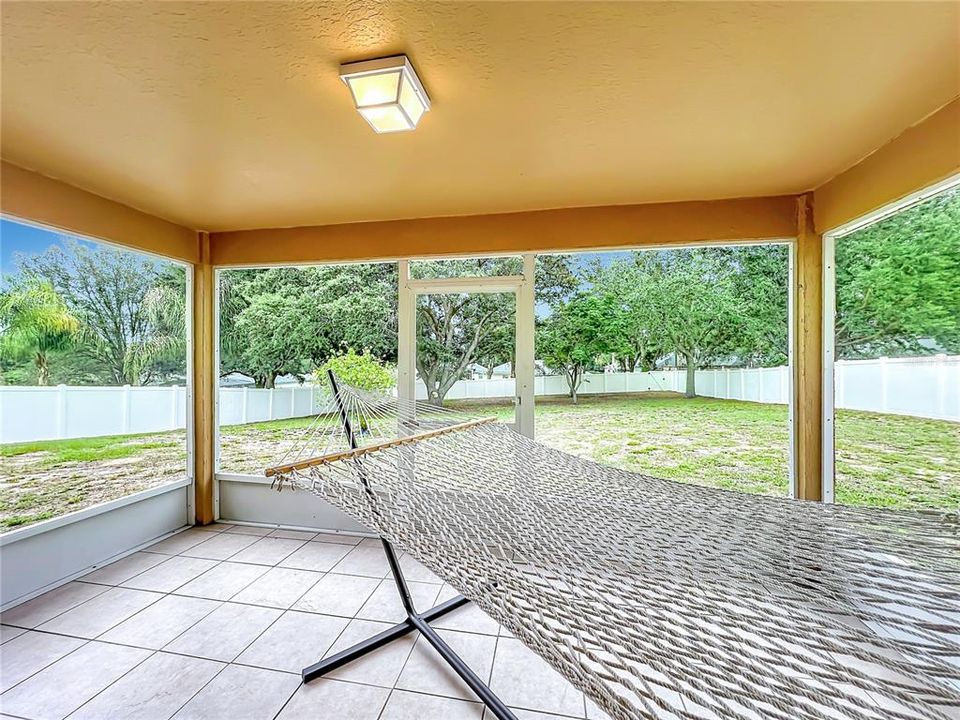 En Venta: $449,000 (3 camas, 2 baños, 1870 Pies cuadrados)