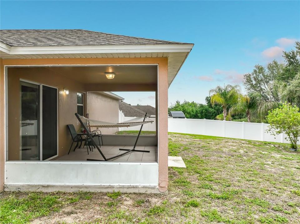 En Venta: $449,000 (3 camas, 2 baños, 1870 Pies cuadrados)