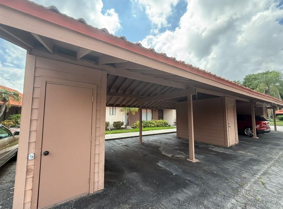 For Sale: $304,900 (2 beds, 2 baths, 1482 Square Feet)