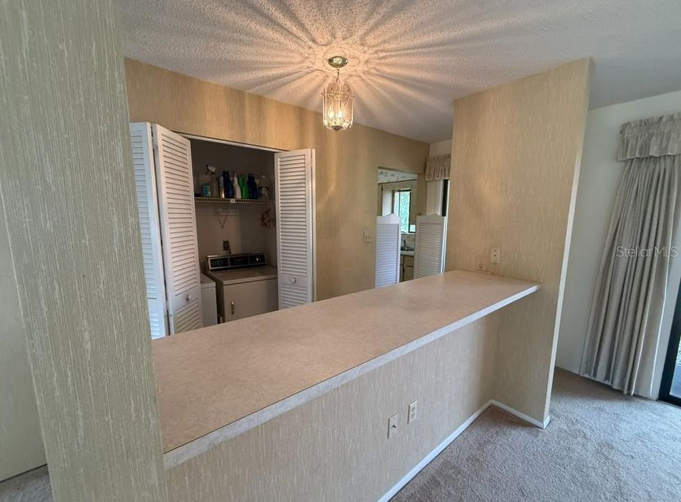 For Sale: $304,900 (2 beds, 2 baths, 1482 Square Feet)