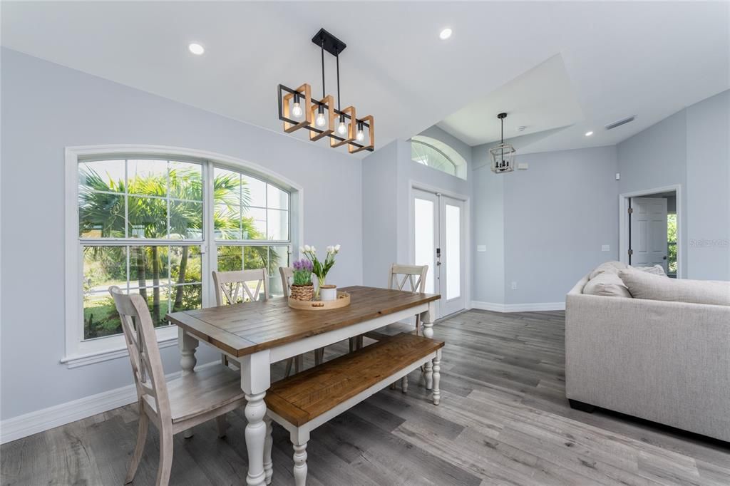 For Sale: $665,000 (3 beds, 2 baths, 1629 Square Feet)