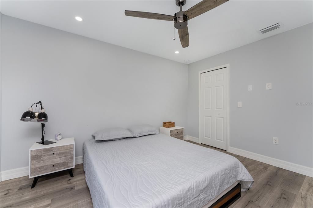 For Sale: $665,000 (3 beds, 2 baths, 1629 Square Feet)