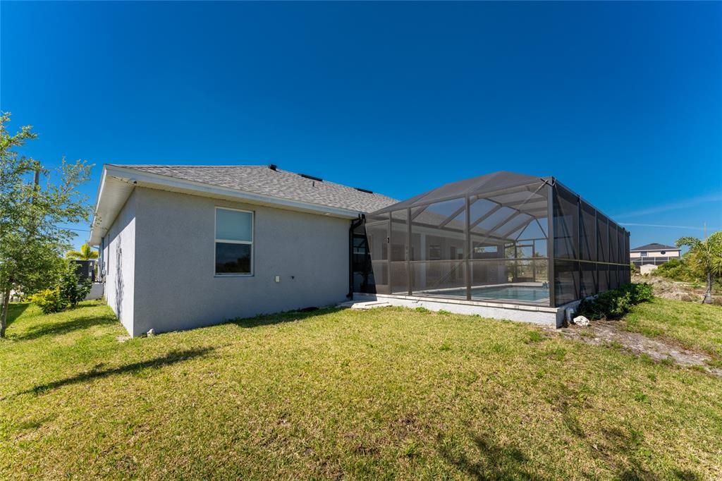 For Sale: $665,000 (3 beds, 2 baths, 1629 Square Feet)