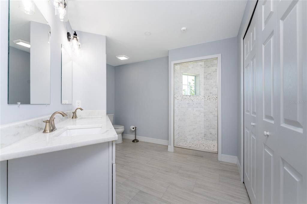 For Sale: $665,000 (3 beds, 2 baths, 1629 Square Feet)