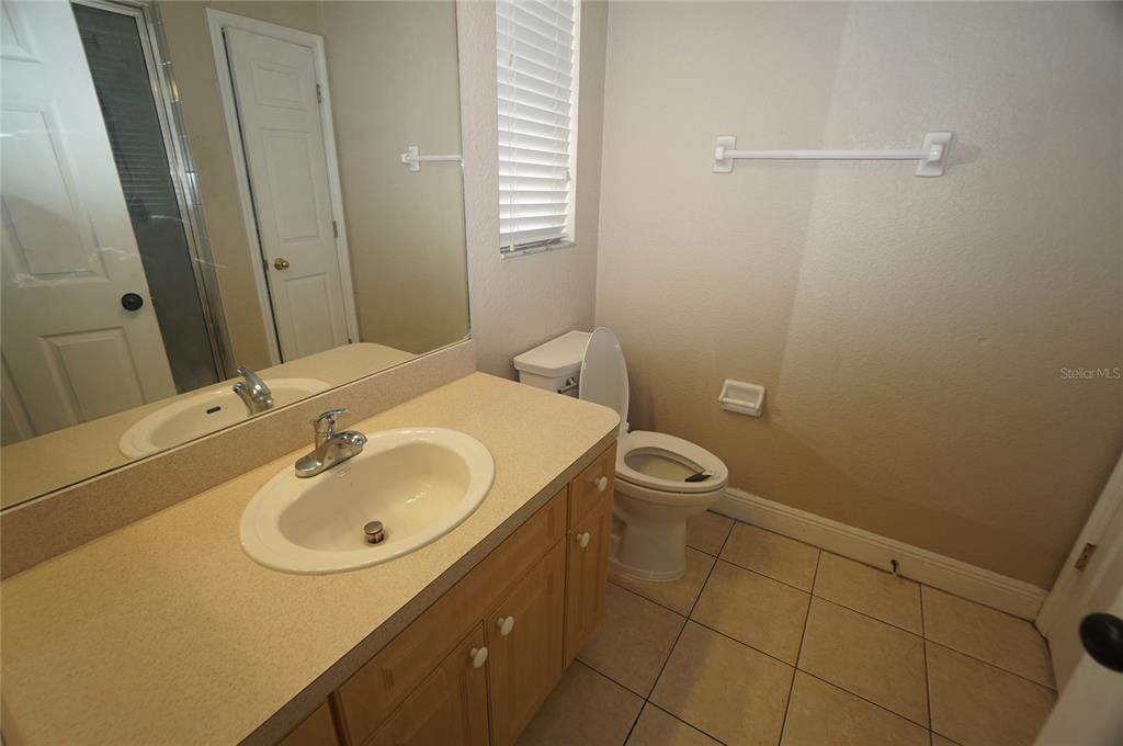 For Rent: $4,200 (3 beds, 2 baths, 1113 Square Feet)