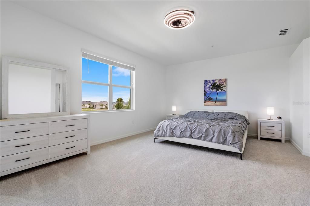 For Rent: $6,500 (3 beds, 2 baths, 2110 Square Feet)