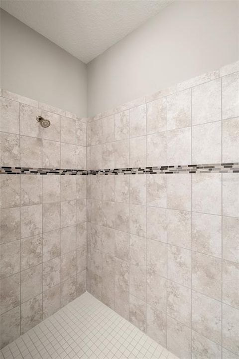For Rent: $3,500 (4 beds, 3 baths, 3036 Square Feet)