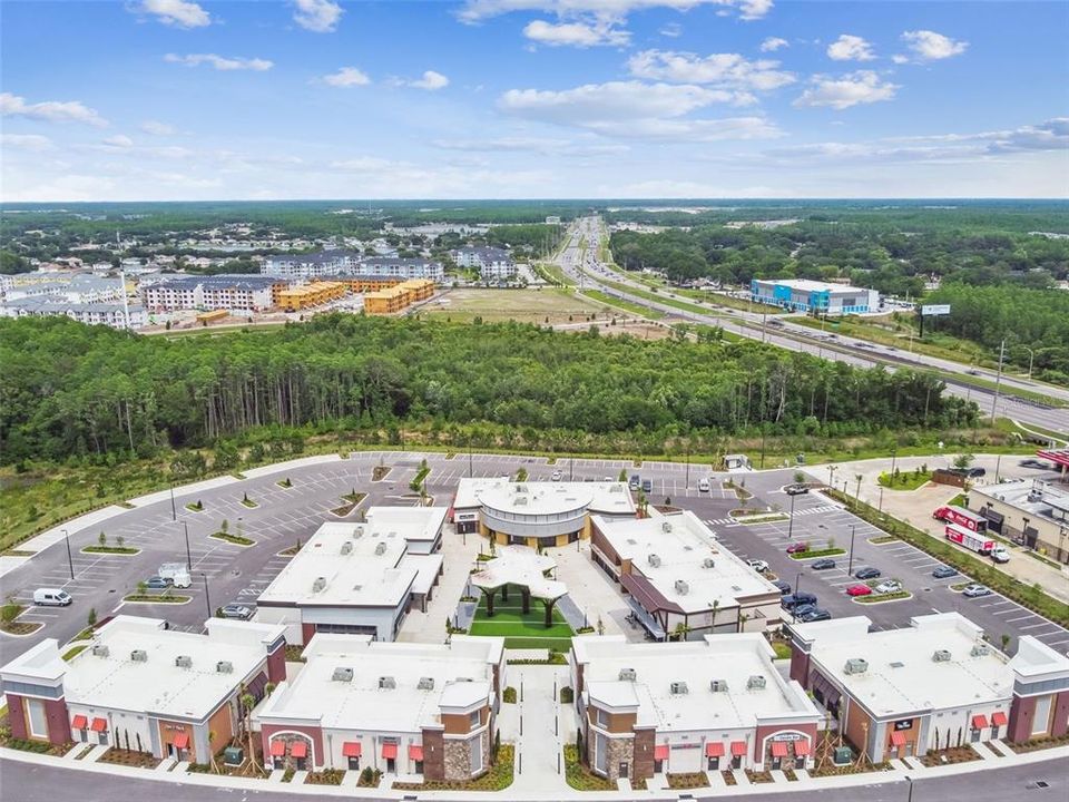В аренду: $4,800 (4 спален, 3 ванн, 2477 Квадратных фут)