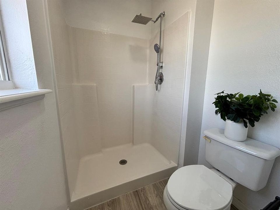 En Venta: $324,995 (4 camas, 2 baños, 2222 Pies cuadrados)
