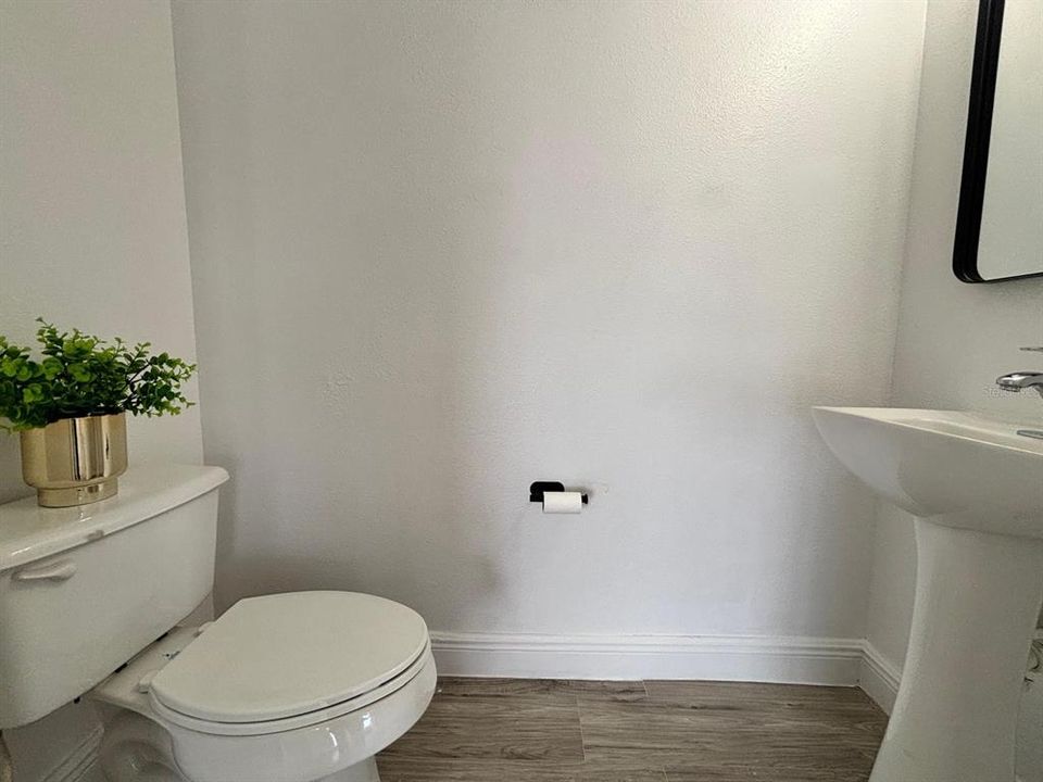 En Venta: $324,995 (4 camas, 2 baños, 2222 Pies cuadrados)