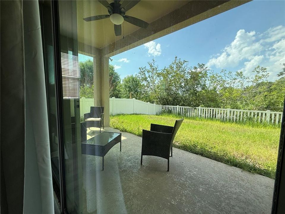 For Rent: $2,300 (3 beds, 2 baths, 2014 Square Feet)