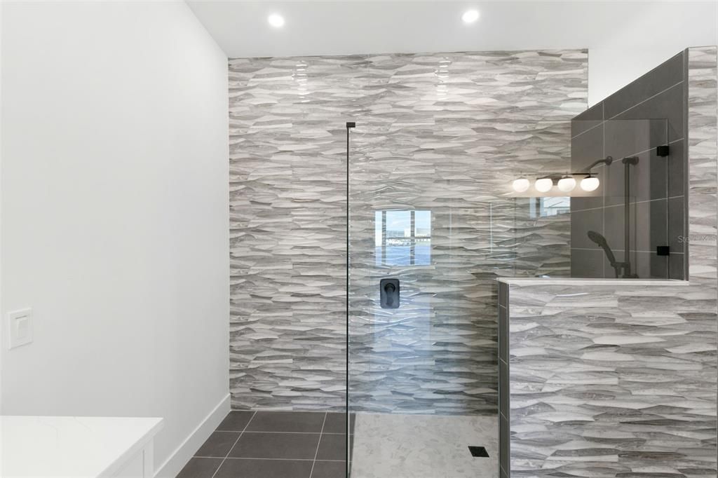 For Rent: $9,000 (3 beds, 3 baths, 3008 Square Feet)