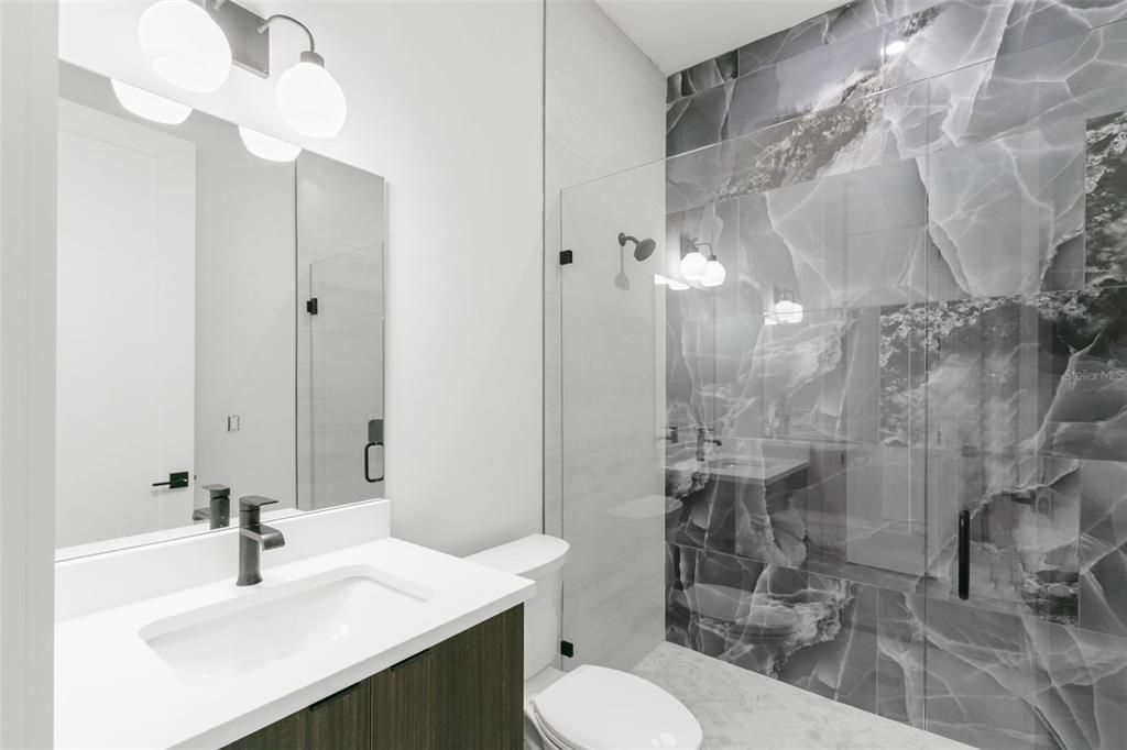 For Rent: $9,000 (3 beds, 3 baths, 3008 Square Feet)