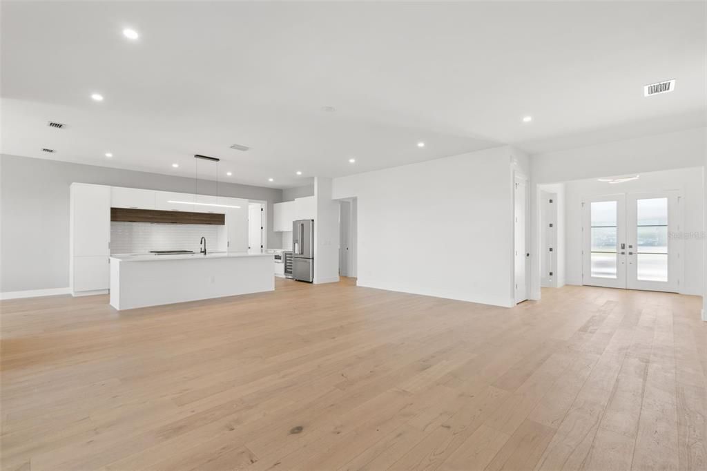 For Rent: $9,000 (3 beds, 3 baths, 3008 Square Feet)