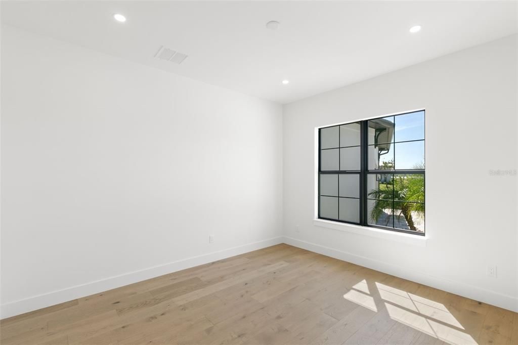 For Rent: $9,000 (3 beds, 3 baths, 3008 Square Feet)