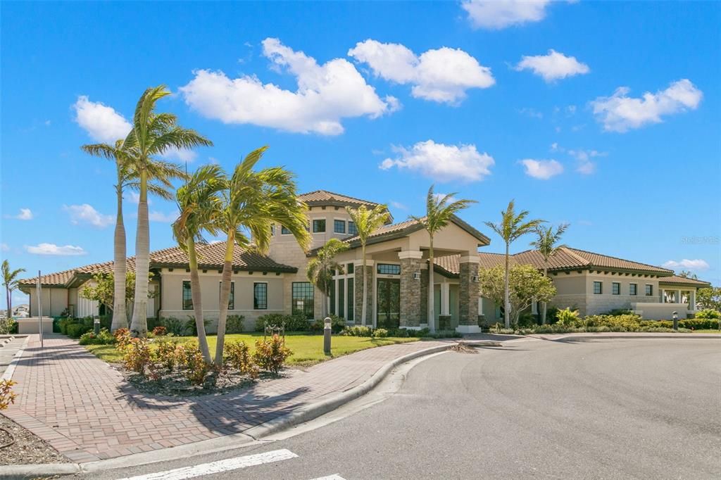 For Rent: $9,000 (3 beds, 3 baths, 3008 Square Feet)