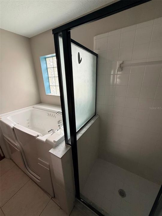 В аренду: $2,800 (3 спален, 2 ванн, 1550 Квадратных фут)