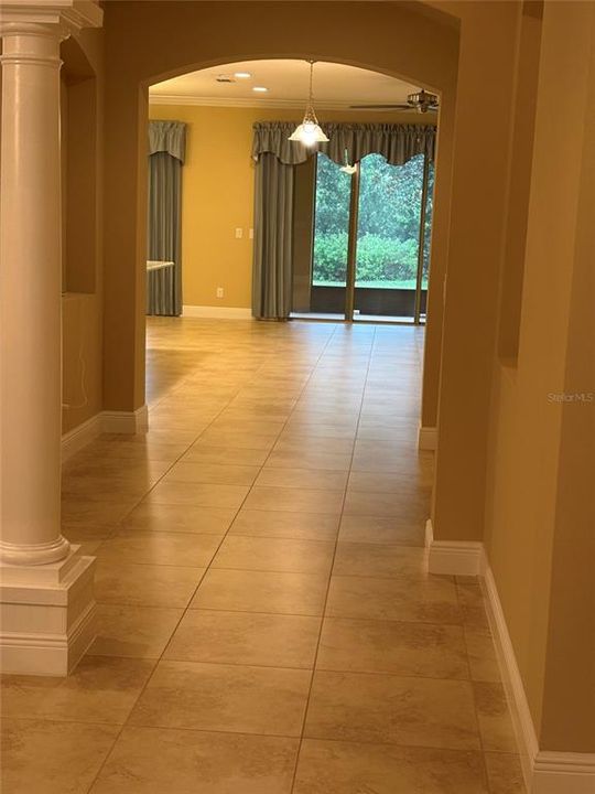For Sale: $800,000 (4 beds, 3 baths, 3675 Square Feet)