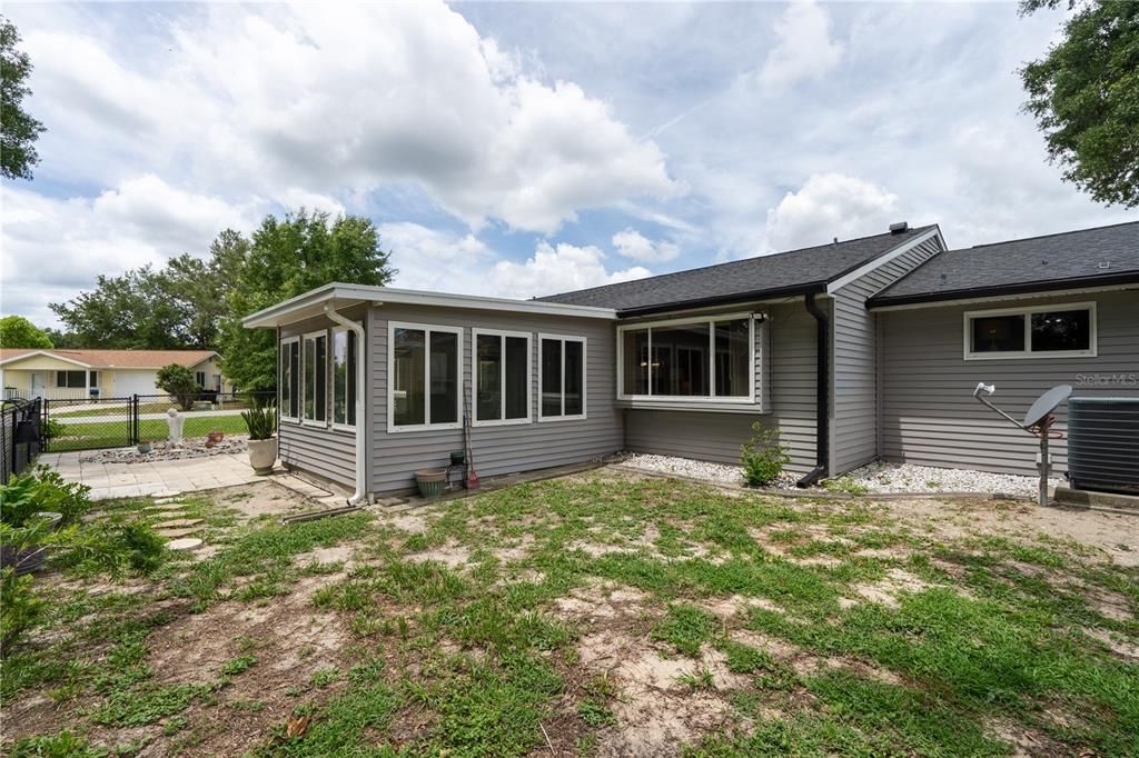 For Sale: $245,000 (3 beds, 2 baths, 1532 Square Feet)