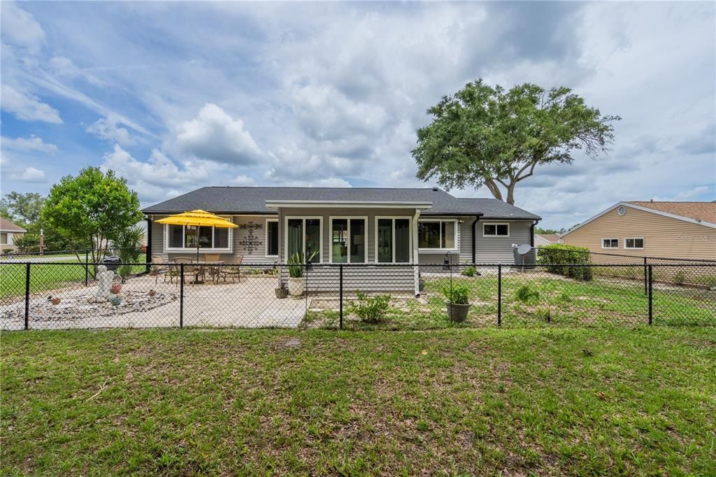 For Sale: $245,000 (3 beds, 2 baths, 1532 Square Feet)