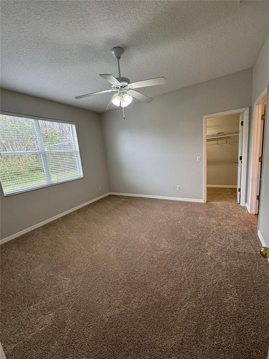 For Rent: $2,850 (4 beds, 2 baths, 1936 Square Feet)