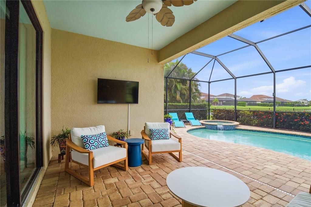 For Sale: $750,000 (4 beds, 3 baths, 2267 Square Feet)