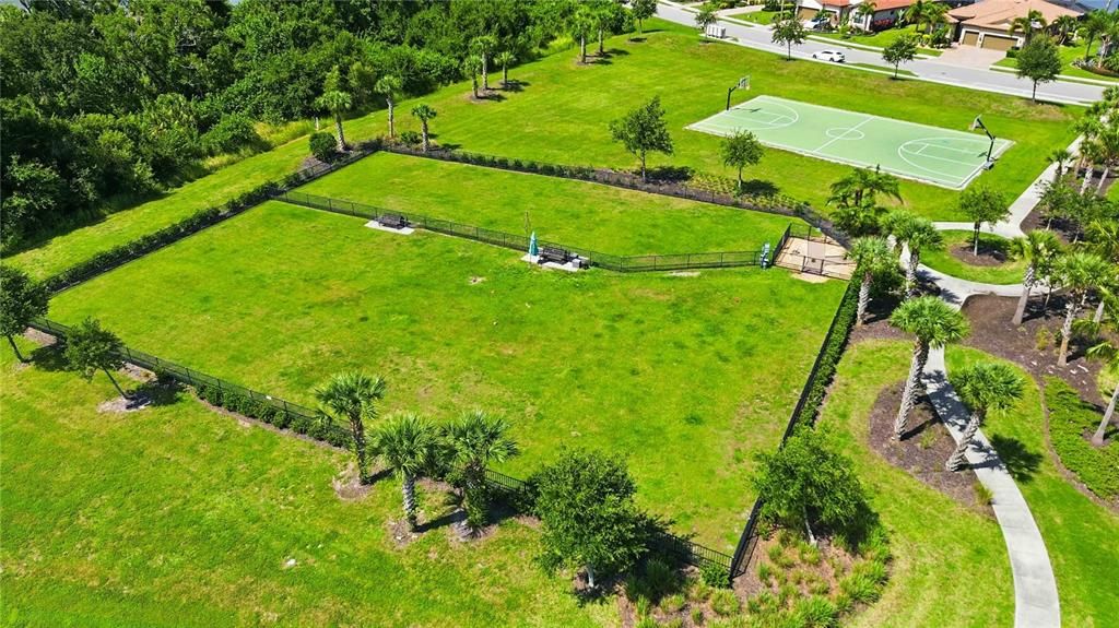 For Sale: $750,000 (4 beds, 3 baths, 2267 Square Feet)