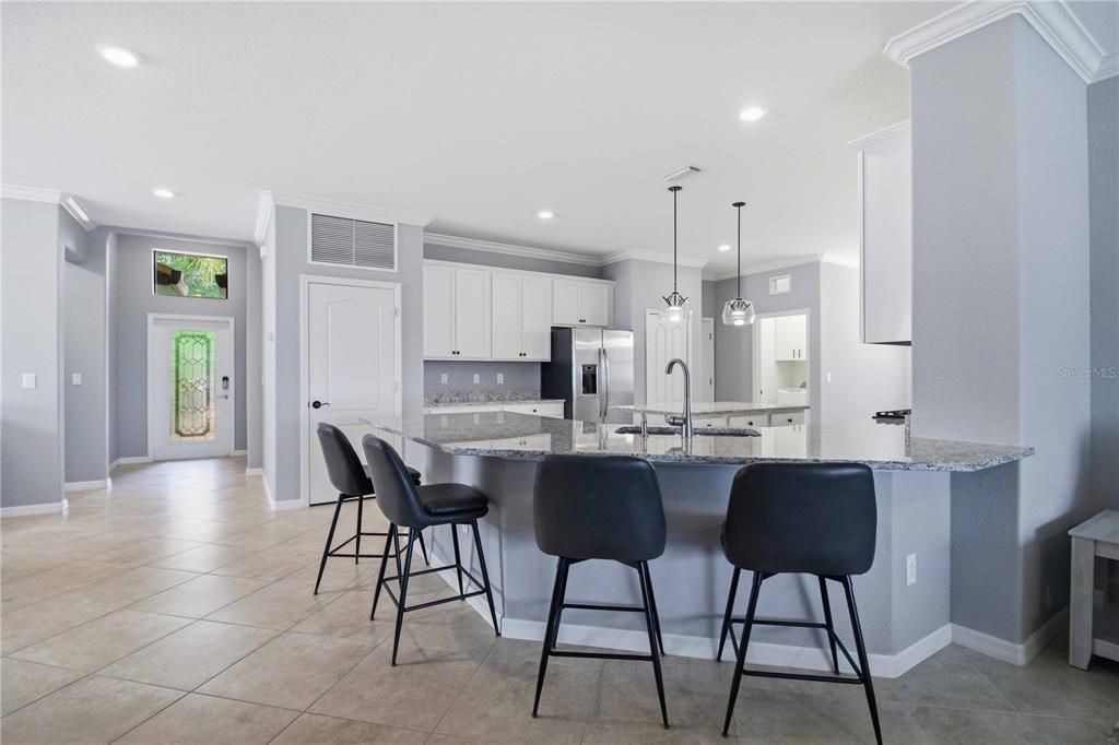 For Sale: $750,000 (4 beds, 3 baths, 2267 Square Feet)