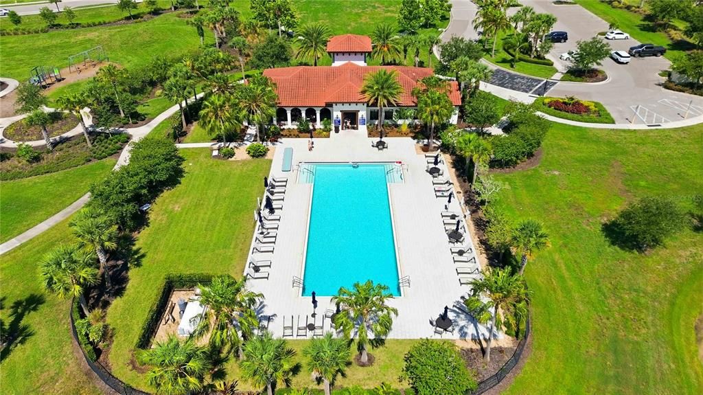 For Sale: $750,000 (4 beds, 3 baths, 2267 Square Feet)