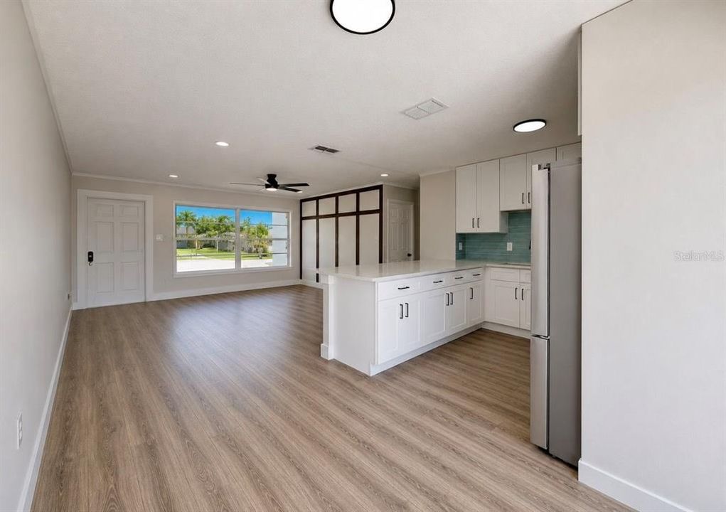 En Venta: $284,999 (3 camas, 2 baños, 1180 Pies cuadrados)