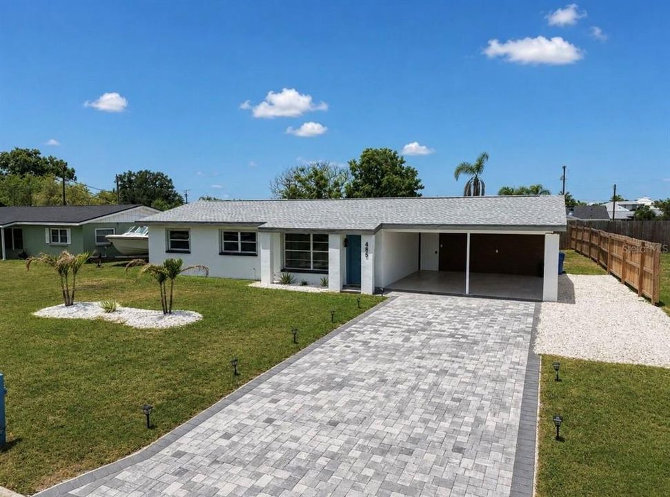 En Venta: $284,999 (3 camas, 2 baños, 1180 Pies cuadrados)
