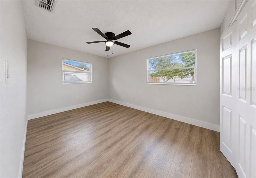 En Venta: $284,999 (3 camas, 2 baños, 1180 Pies cuadrados)