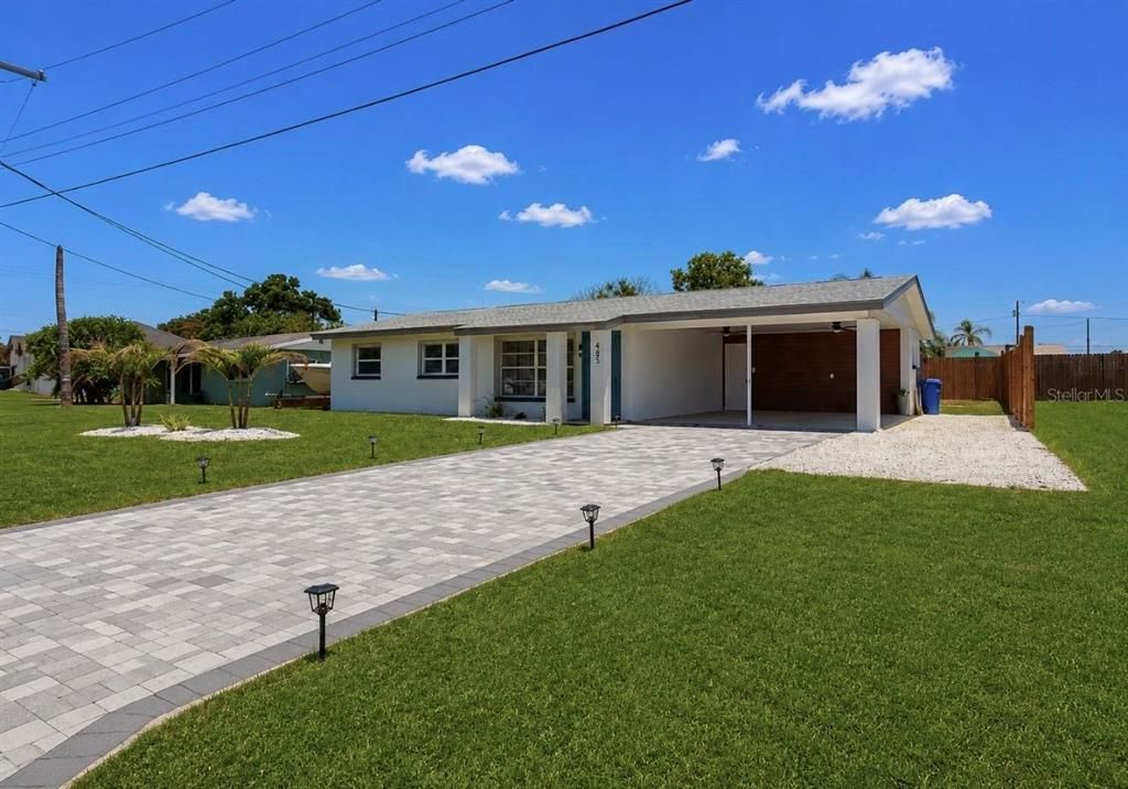 En Venta: $284,999 (3 camas, 2 baños, 1180 Pies cuadrados)