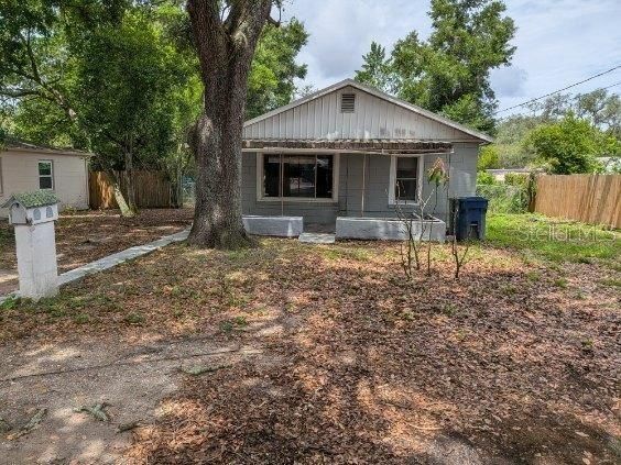 For Sale: $174,900 (2 beds, 1 baths, 576 Square Feet)