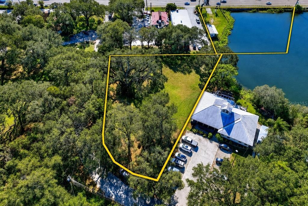 En Venta: $1,500,000 (1.72 acres)