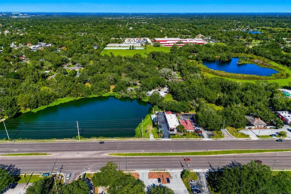 En Venta: $1,500,000 (1.72 acres)