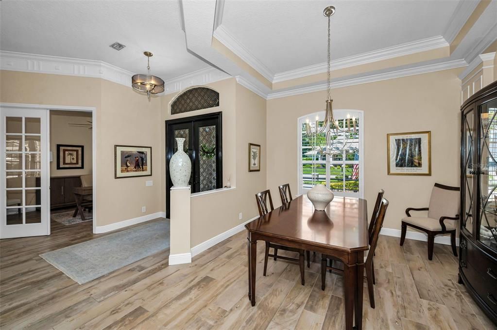 En Venta: $1,250,000 (4 camas, 4 baños, 4047 Pies cuadrados)