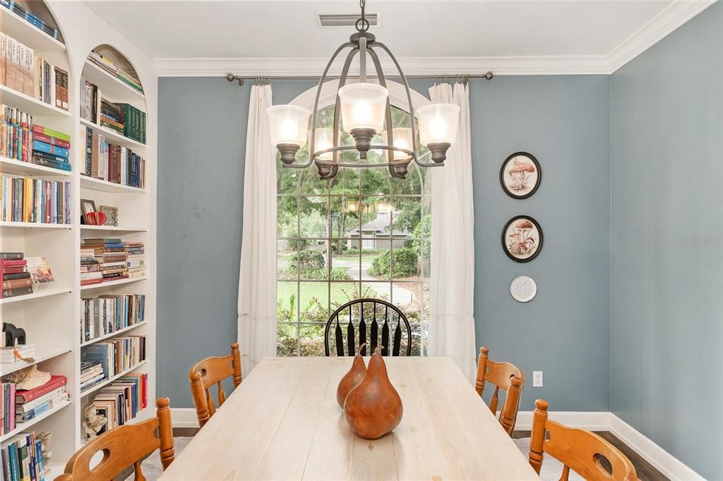 For Sale: $748,000 (4 beds, 3 baths, 3020 Square Feet)