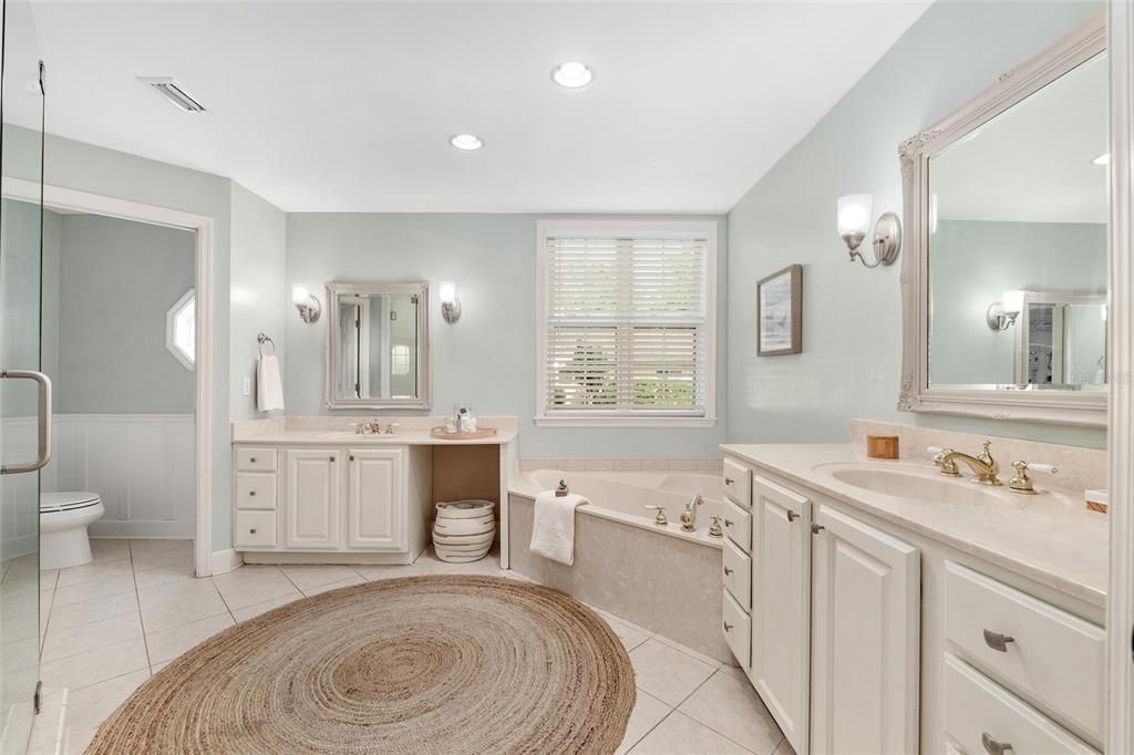 For Sale: $748,000 (4 beds, 3 baths, 3020 Square Feet)