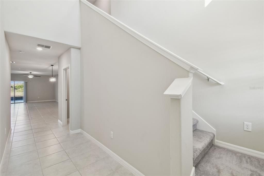 For Sale: $379,900 (5 beds, 2 baths, 2415 Square Feet)