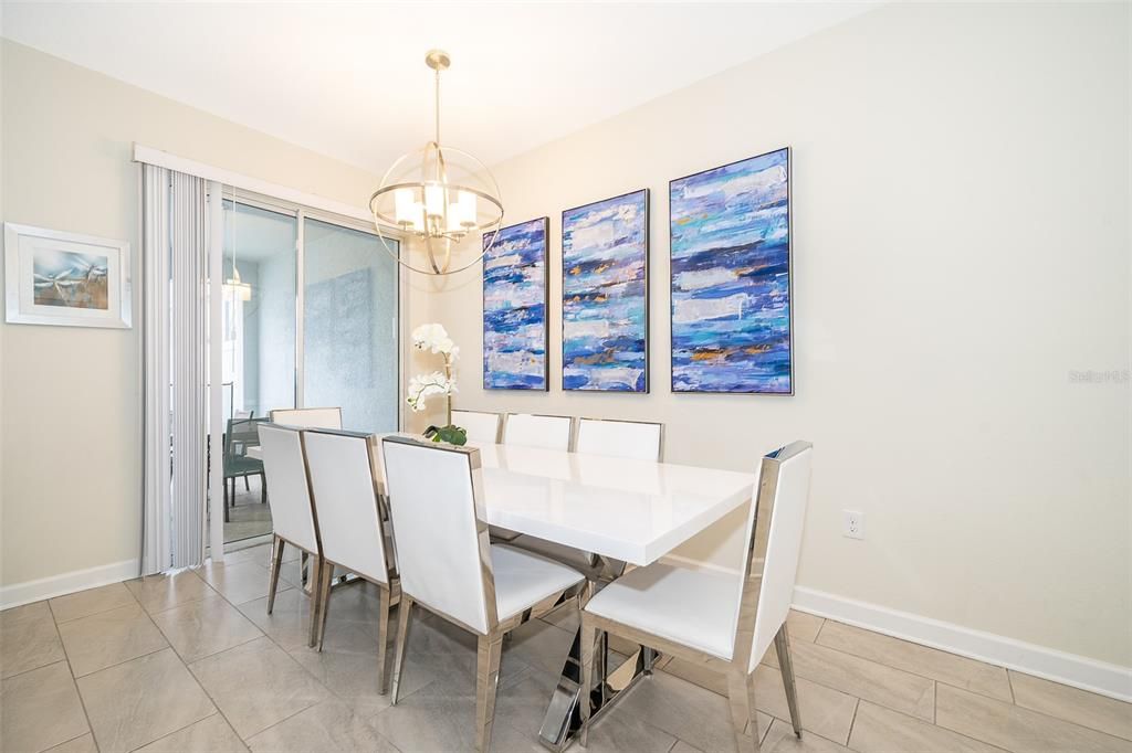 For Sale: $368,000 (4 beds, 3 baths, 1914 Square Feet)
