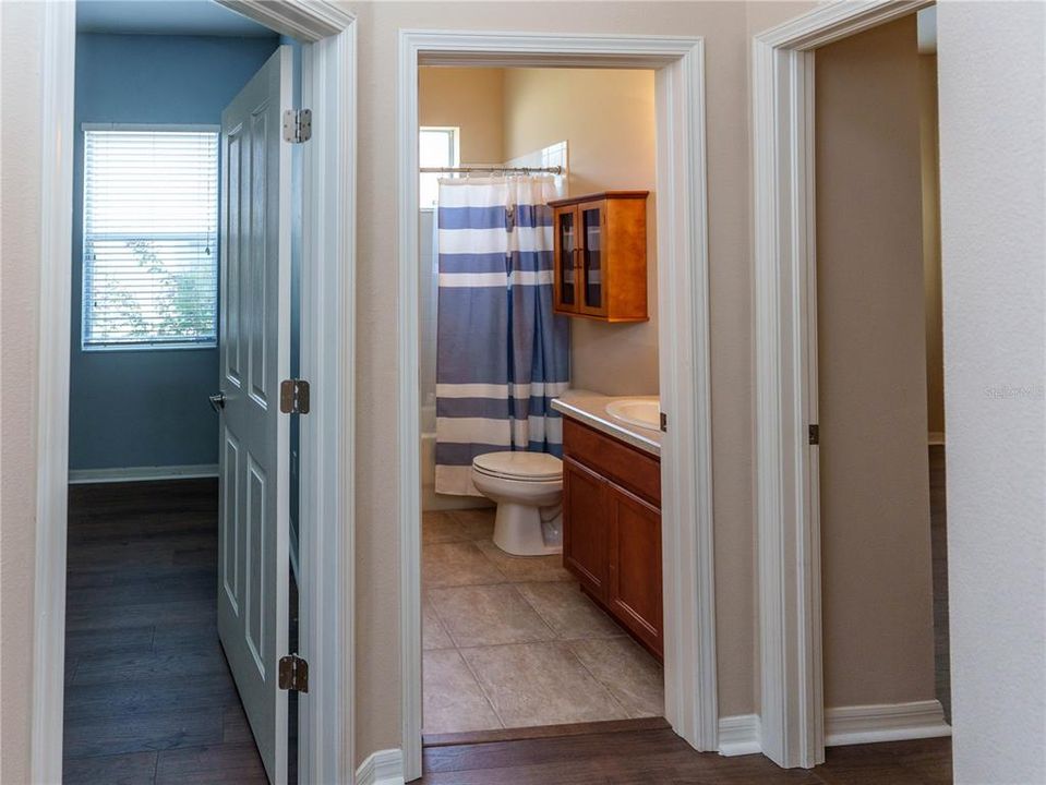 For Sale: $339,500 (4 beds, 3 baths, 2376 Square Feet)